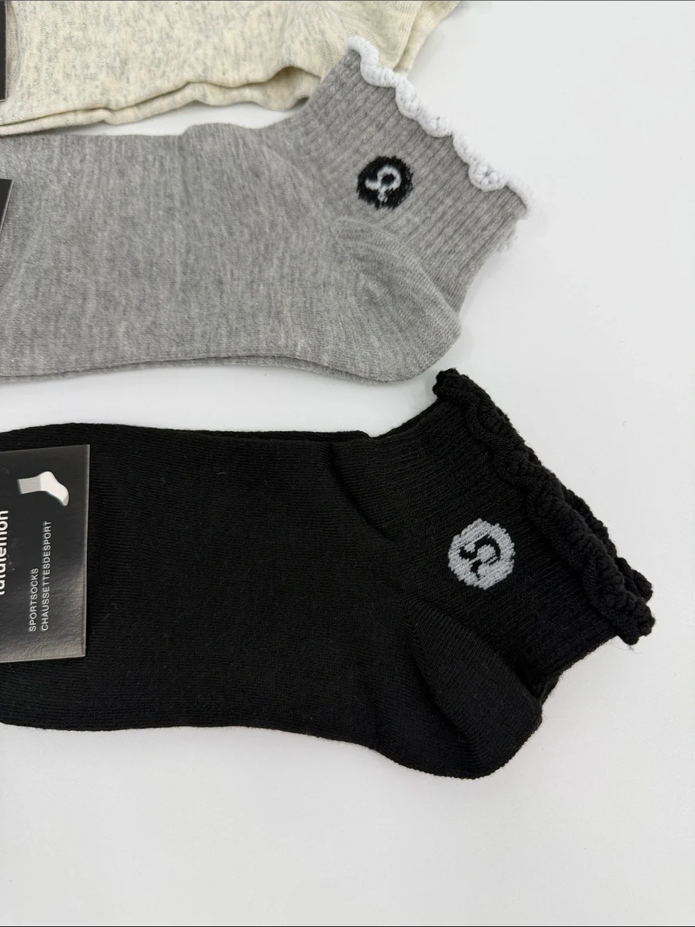 5 Pairs Lululemon Athletica Socks